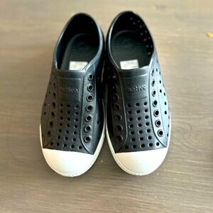 Boys Native shoes NWOT.